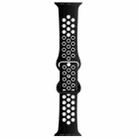 Butterfly Buckle Dual-tone Liquid Silicone Watch Band For Apple Watch Ultra 49mm / Series 8&7 45mm / SE 2&6&SE&5&4 44mm / 3&2&1 42mm(Black+Grey) - 1