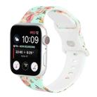 8-buckle Printed Strap Watch Band For Apple Watch Ultra 49mm / Series 8&7 45mm / SE 2&6&SE&5&4 44mm / 3&2&1 42mm(Green Background Rose) - 1