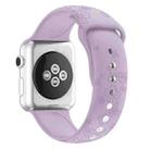 Four-leaf Clover Embossing Silicone Watch Band For Apple Watch Ultra 49mm&Watch Ultra 2 49mm / Series 9&8&7 45mm / SE 3&SE 2&6&SE&5&4 44mm / 3&2&1 42mm(Purple) - 1