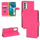 For Motorola Moto G52 Skin Feel Magnetic Flip Leather Phone Case(Rose Red) - 1