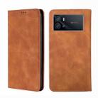 For vivo iQOO 9 5G Skin Feel Magnetic Horizontal Flip Leather Phone Case(Light Brown) - 1