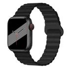 Reverse Buckle Magnetic Silicone Watch Band For Apple Watch Series 8&7 41mm / SE 2&6&SE&5&4 40mm / 3&2&1 38mm(Black) - 1