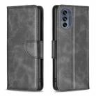 For Motorola Moto G62 Lambskin Texture Leather Phone Case(Black) - 1