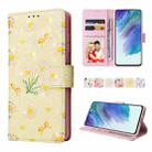 For Samsung Galaxy S21 FE 5G Bronzing Painting RFID Leather Case(Yellow Daisy) - 1