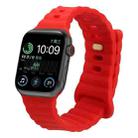 Reverse Buckle Silicone Watch Band for Apple Watch Ultra 49mm / Series 8&7 45mm / SE 2&6&SE&5&4 44mm / 3&2&1 42mm(Red) - 1