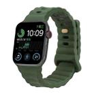 Reverse Buckle Silicone Watch Band for Apple Watch Ultra 49mm / Series 8&7 45mm / SE 2&6&SE&5&4 44mm / 3&2&1 42mm(Dark Green) - 1