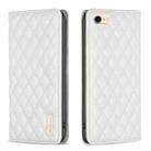 For iPhone SE 2022 / SE 2020 / 8 / 7 Diamond Lattice Magnetic Leather Flip Phone Case(White) - 1