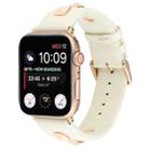 Single Row Riveted Genuine Leather Watch Band For Apple Watch Ultra 49mm&Watch Ultra 2 49mm / Series 9&8&7 45mm / SE 3&SE 2&6&SE&5&4 44mm / 3&2&1 42mm(Beige Rose Gold) - 1