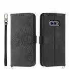 For Samsung Galaxy S10e Skin-feel Flowers Embossed Wallet Leather Phone Case(Black) - 1