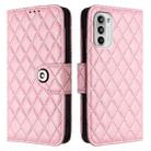 For Motorola Moto G52 / G82 / G71s Rhombic Texture Flip Leather Phone Case with Lanyard(Pink) - 2