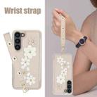 For Samsung Galaxy S25+ 5G Crossbody Flower Pattern Leather Phone Case(White) - 3