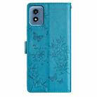 For Motorola Moto G Play 5G 2024 Butterflies and Flowers Leather Phone Case(Blue) - 3