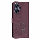 For Realme C55 Embossed Kitten Phone Leather Case with Lanyard(Wine Red) - 3