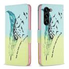 For Samsung Galaxy S25+ 5G Colored Drawing Pattern Leather Phone Case(Feather) - 1
