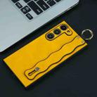 For Samsung Galaxy S22 5G Wavy Wristband Bracket TPU Phone Case(Yellow) - 1