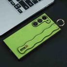 For Samsung Galaxy S23+ 5G Wavy Wristband Bracket TPU Phone Case(Green) - 1