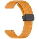 22mm Leopard Print Magnetic Folding Buckle Silicone Watch Band(Yellow) - 3