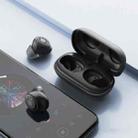 REMAX TWS-2S Bluetooth 5.0 Stereo True Wireless Bluetooth Earphone with Charging Box(Black) - 2