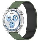 22mm Cloud Wood Grain Silicone Magnetic Watch Band(Dark Green Black) - 1