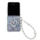 For Motorola Razr 50 Ultra Pearlescent Shell Texture Heart Pattern Phone Case with Bracelet(White) - 1