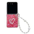 For Motorola Razr 50 Ultra Pearlescent Shell Texture Heart Pattern Phone Case with Bracelet(Red) - 1
