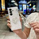 For Samsung Galaxy Z Fold7 5G Pearlescent Shell Texture Heart Pattern Phone Case with Bracelet(White) - 2