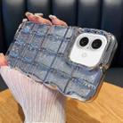 For iPhone 16 Wavy Texture Gradient Glitter Paper TPU Phone Case(Silver) - 1