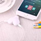 1 Male to 2 Females 3.5mm Jack Plug Multi-function Heart Shaped Earphone Audio Video Splitter Adapter with Key Chain for iPhone, iPad, iPod, Samsung, Xiaomi, HTC and Other 3.5 mm Audio Interface Electronic Digital Products(White) - 3