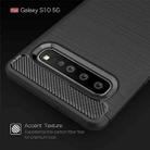 Brushed Texture Carbon Fiber TPU Case for Galaxy S10 5G (Red) - 3