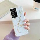 Four Corners Anti-Shattering Flow Gold Marble IMD Phone Back Cover Case For Samsung Galaxy Note20 Ultra(White LD2) - 1