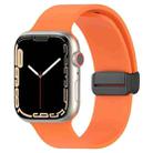 Magnetic Black Buckle Smooth Silicone Watch Band For Apple Watch Series 8&7 45mm / SE 2&6&SE&5&4 44mm / 3&2&1 42mm(Orange) - 1