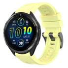 For Garmin Forerunner 965 / 955 / 945 / 935 Solid Color Black Buckle Silicone Quick Release Watch Band(Yellow) - 1