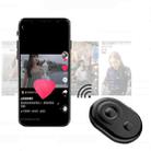 Mini Bluetooth Remote Control Live Streaming Likes Video Recording Novel Page Flip Remote Control Selfie, Black - 1