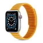 Litchi Texture Silicone Loopback Watch Band For Apple Watch Series 7 45mm / 6 & SE & 5 & 4 44mm / 3 & 2 & 1 42mm(Yellow)