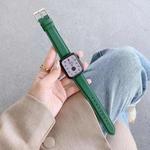 For Apple Watch Ultra 49mm / Series 8&7 45mm / SE 2&6&SE&5&4 44mm / 3&2&1 42mm Sewing Thread Lychee Texture Leather Watch Band(Green)
