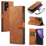 For Samsung Galaxy S22 Ultra DG.MING Retro Oil Side Horizontal Flip Leather Case with Holder & Card Slots & Wallet(Brown)