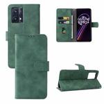 For OPPO Realme 9 Pro+ Skin Feel Magnetic Buckle Calf Texture Leather Phone Case(Green)