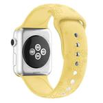 Four-leaf Clover Embossing Silicone Watch Band For Apple Watch Series 9&8&7 41mm / SE 3&SE 2&6&SE&5&4 40mm / 3&2&1 38mm(Light Yellow)