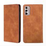 For Motorola Moto G Stylus 5G 2022 Skin Feel Magnetic Horizontal Flip Leather Phone Case(Light Brown)