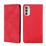 For Motorola Moto G52 4G/G82 5G Skin Feel Magnetic Horizontal Flip Leather Phone Case(Red)