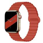 Reverse Buckle Magnetic Silicone Watch Band For Apple Watch Ultra 49mm / Series 8&7 45mm / SE 2&6&SE&5&4 44mm / 3&2&1 42mm(Red)