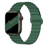 Reverse Buckle Magnetic Silicone Watch Band For Apple Watch Ultra 49mm / Series 8&7 45mm / SE 2&6&SE&5&4 44mm / 3&2&1 42mm(Green)