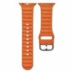 Single Color Silicone Watch Band For Apple Watch Ultra 49mm / Series 8&7 45mm / SE 2&6&SE&5&4 44mm / 3&2&1 42mm(Orange)
