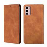 For Motorola Moto G42 4G Skin Feel Magnetic Horizontal Flip Leather Phone Case(Light Brown)