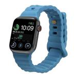 Reverse Buckle Silicone Watch Band for Apple Watch Ultra 49mm / Series 8&7 45mm / SE 2&6&SE&5&4 44mm / 3&2&1 42mm(Sky Blue)