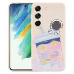 For Samsung Galaxy S21 FE 5G Milk Tea Astronaut Pattern Liquid Silicone Phone Case(White)