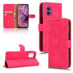 For Motorola Moto G55 5G Skin Feel Magnetic Flip Leather Phone Case(Rose Red)