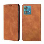 For Motorola Edge 40 Neo 5G Skin Feel Magnetic Leather Phone Case(Light Brown)