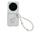 For ZTE nubia Flip Pearlescent Shell Texture Heart Pattern Phone Case with Bracelet(White)