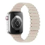 For Apple Watch Series 8 41mm Bamboo Magnetic Silicone Watch Band(Starlight)